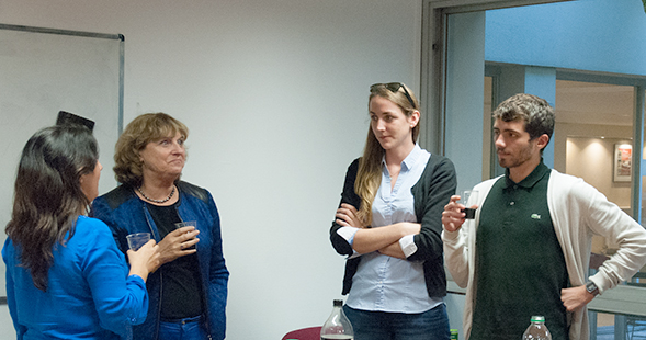 Remise de bourse par la directrice du CFA aux apprentis en BTS Commerce international